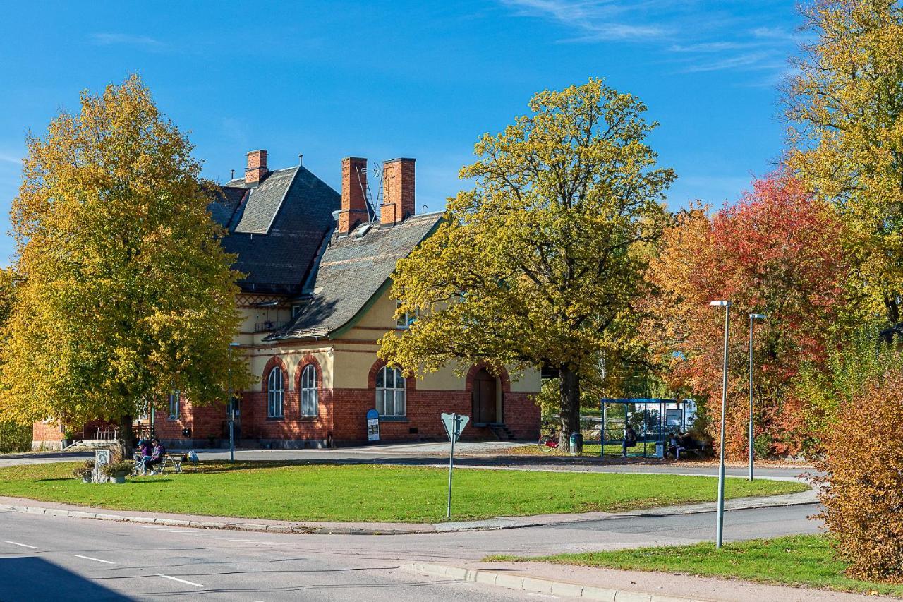Hotell Station Skinnskatteberg Exterior foto